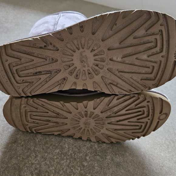 🌟 AUTHENTIC ✨️ UGG Classic Short Boot (Lilac Purple) 👢 Size 7 ❤️ - Picture 6 of 14